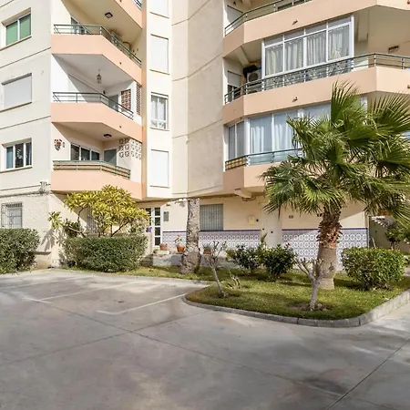 Two Bed Near Burriana Nerja